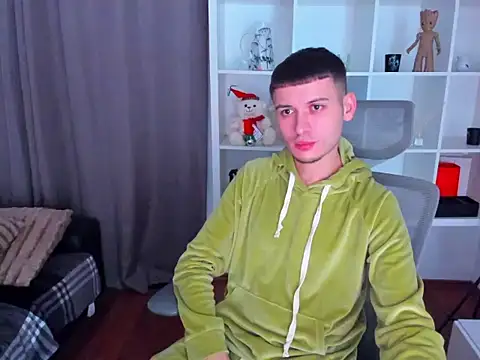 Snapshot of andboyfor6 chatting on December 16, 2025, 8:52 am andboyfor6 online show from December 16, 2025, 8:52 am