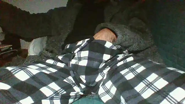 Snapshot of boy1983hot_ chatting on January 30, 2025, 11:55 pm boy1983hot  online show from January 30, 2025, 11:55 pm
