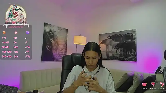 Snapshot of Ary_7 chatting on January 19, 2025, 11:12 am Ary 7 online show from January 19, 2025, 11:12 am