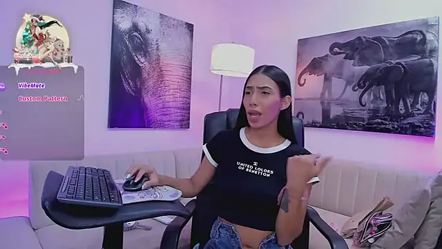 Snapshot of Ary_7 chatting on January 20, 2025, 2:46 pm Ary 7 online show from January 20, 2025, 2:46 pm