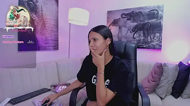 Snapshot of Ary_7 chatting on January 24, 2025, 11:48 am Ary 7 online show from January 24, 2025, 11:48 am