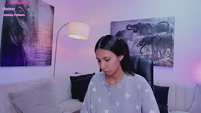 Snapshot of Ary_7 chatting on March 5, 2025, 11:38 am Ary 7 online show from March 5, 2025, 11:38 am