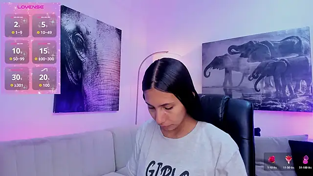 Snapshot of Ary_7 chatting on October 25, 2025, 11:40 am Ary 7 online show from October 25, 2025, 11:40 am