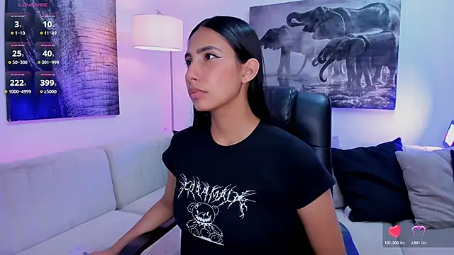 Snapshot of Ary_7 chatting on November 15, 2025, 11:40 am Ary 7 online show from November 15, 2025, 11:40 am