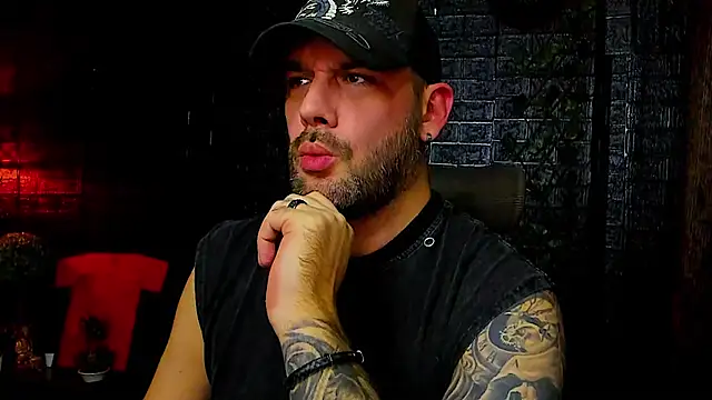 Snapshot of LexXHardy chatting on October 25, 2025, 1:13 am LexXHardy online show from October 25, 2025, 1:13 am