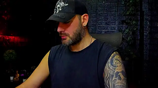 Snapshot of LexXHardy chatting on November 1, 2025, 9:39 pm LexXHardy online show from November 1, 2025, 9:39 pm