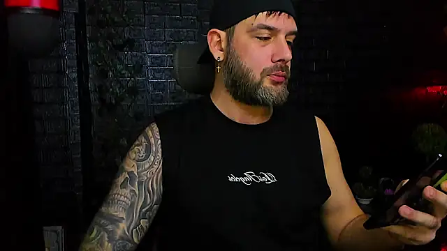 Snapshot of LexXHardy chatting on November 18, 2025, 11:14 am LexXHardy online show from November 18, 2025, 11:14 am