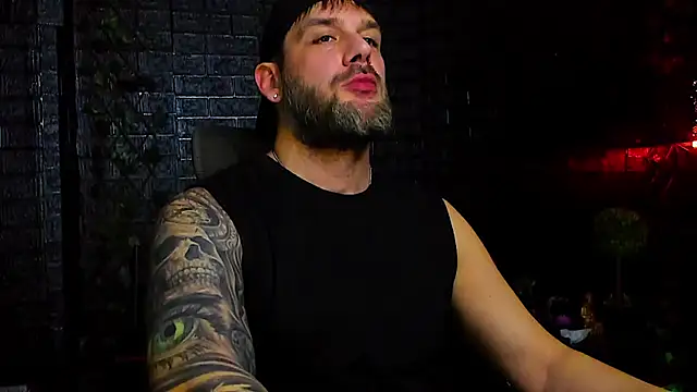 Snapshot of LexXHardy chatting on November 24, 2025, 2:33 am LexXHardy online show from November 24, 2025, 2:33 am