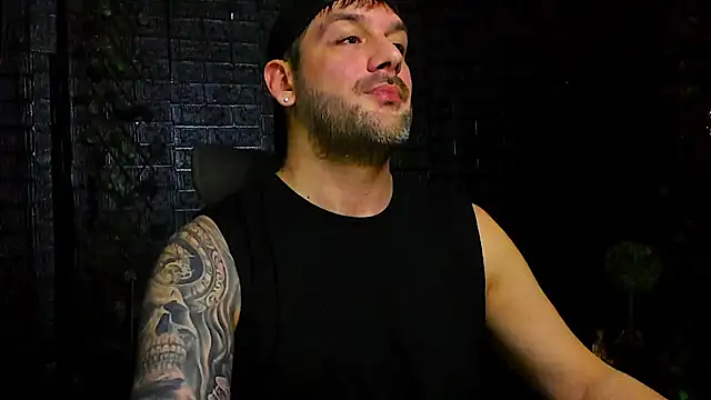 Snapshot of LexXHardy chatting on November 27, 2025, 2:02 am LexXHardy online show from November 27, 2025, 2:02 am