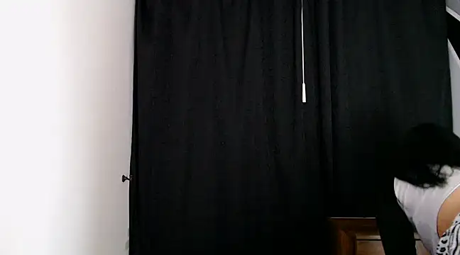 Snapshot of Isa_Maiden1 chatting on March 5, 2025, 9:48 pm Isa Maiden1 online show from March 5, 2025, 9:48 pm