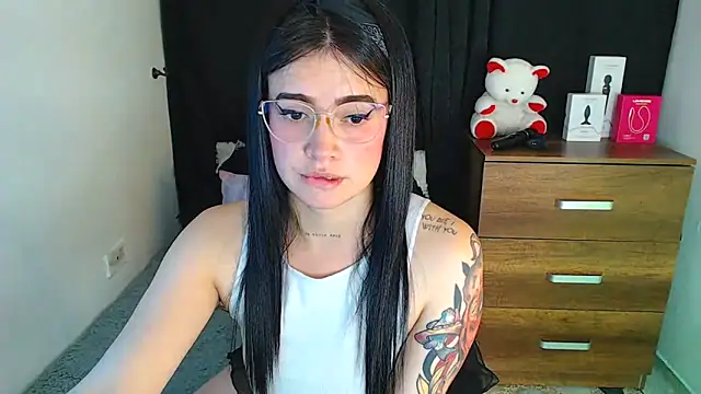 Snapshot of Isa_Maiden1 chatting on September 17, 2025, 2:19 pm Isa Maiden1 online show from September 17, 2025, 2:19 pm