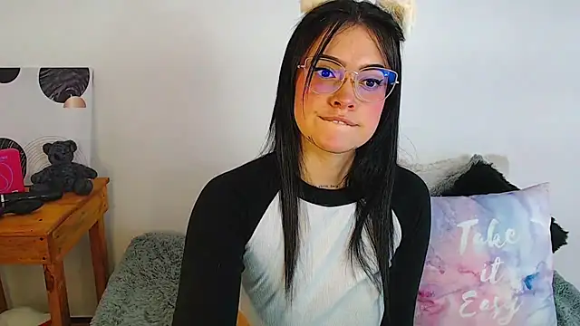 Snapshot of Isa_Maiden1 chatting on October 2, 2025, 3:30 pm Isa Maiden1 online show from October 2, 2025, 3:30 pm