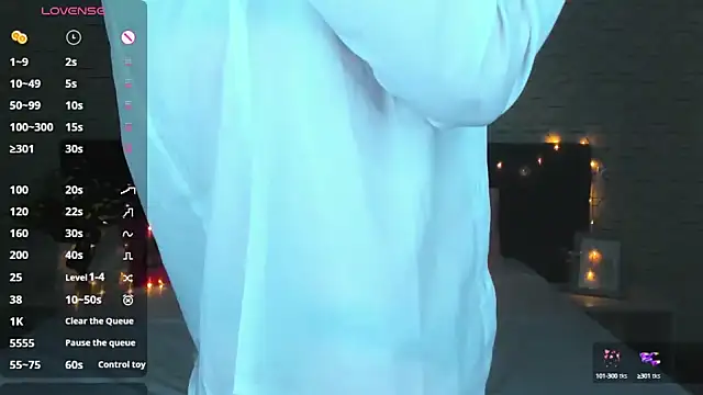 Snapshot of Linda_Bryant chatting on January 30, 2025, 3:44 am Linda Bryant online show from January 30, 2025, 3:44 am