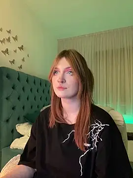 Snapshot of _Chlo__e chatting on February 23, 2025, 1:46 am Chlo e online show from February 23, 2025, 1:46 am