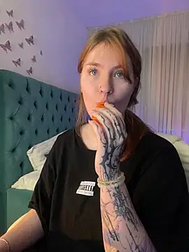 Snapshot of _Chlo__e chatting on March 13, 2025, 11:27 pm Chlo e online show from March 13, 2025, 11:27 pm