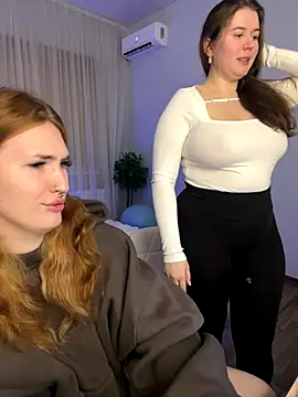 Snapshot of _Chlo__e chatting on September 26, 2025, 9:08 pm Chlo e online show from September 26, 2025, 9:08 pm