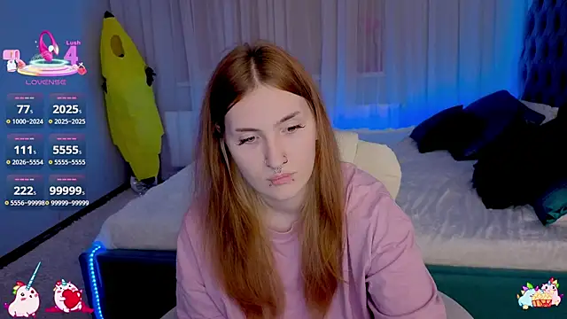 Snapshot of _Chlo__e chatting on October 10, 2025, 12:31 am Chlo e online show from October 10, 2025, 12:31 am