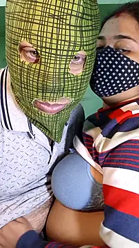 Snapshot of hotty_Sexy-couple chatting on December 22, 2024, 1:22 pm hotty Sexy-couple online show from December 22, 2024, 1:22 pm