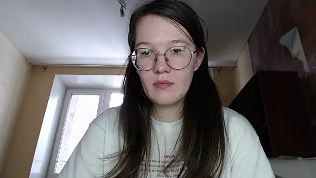 Snapshot of MiriamOr chatting on February 23, 2025, 7:11 am MiriamOr online show from February 23, 2025, 7:11 am