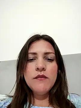 Mia Hampton online show from March 22, 2025, 2:37 am