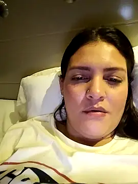 Mia Hampton online show from September 29, 2025, 1:44 am