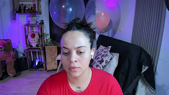 Snapshot of Cuttiealice chatting on January 31, 2025, 2:26 am Cuttiealice online show from January 31, 2025, 2:26 am