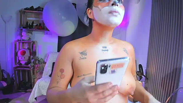 Snapshot of Cuttiealice chatting on February 12, 2025, 3:38 pm Cuttiealice online show from February 12, 2025, 3:38 pm