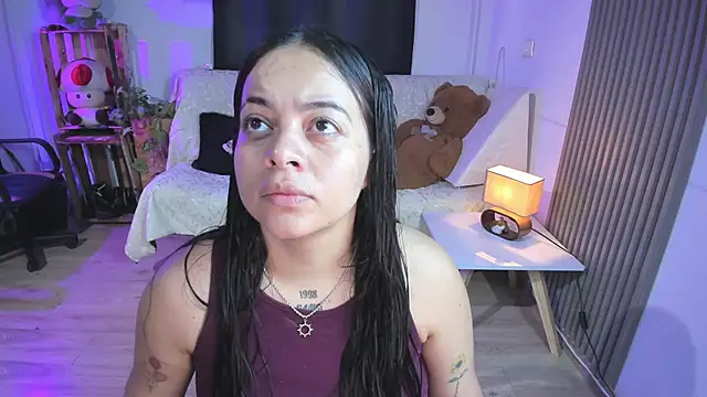 Snapshot of Cuttiealice chatting on February 14, 2025, 3:15 pm Cuttiealice online show from February 14, 2025, 3:15 pm