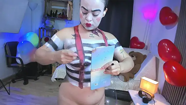 Snapshot of Cuttiealice chatting on February 16, 2025, 3:48 pm Cuttiealice online show from February 16, 2025, 3:48 pm