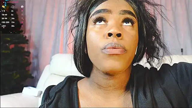Snapshot of Briana_Wells_ chatting on December 7, 2024, 1:18 pm Briana Wells online show from December 7, 2024, 1:18 pm