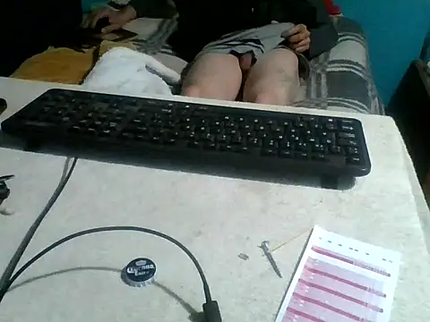 malekon76 online show from November 15, 2025, 11:40 am