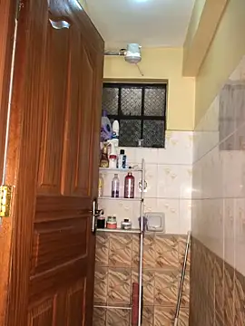 Bootieshake online show from January 20, 2025, 12:04 am