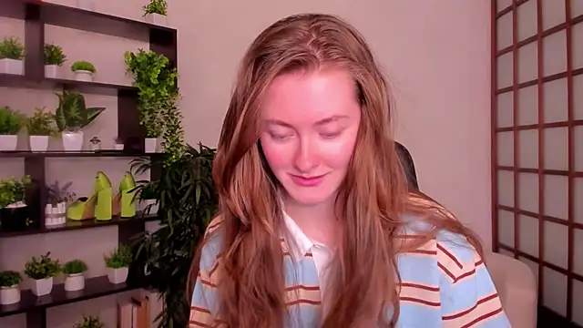 KateCuddle online show from September 18, 2025, 2:35 am