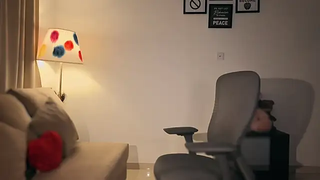 LushRitu online show from February 16, 2025, 11:16 am