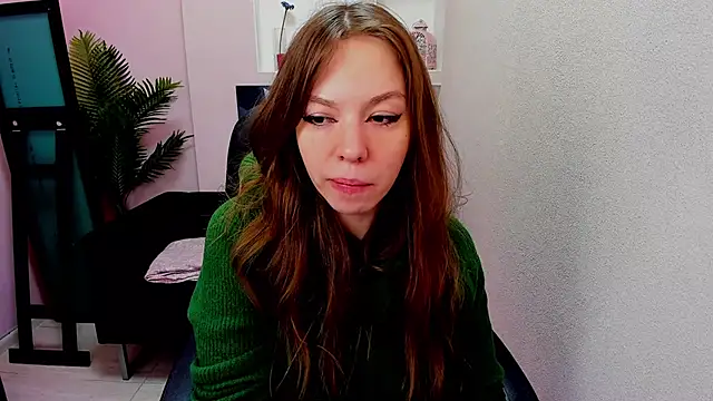 Snapshot of Persephoni chatting on December 25, 2024, 5:37 am Persephoni online show from December 25, 2024, 5:37 am