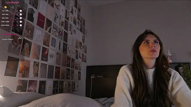 Snapshot of itssophiie chatting on October 1, 2025, 6:25 pm itssophiie online show from October 1, 2025, 6:25 pm