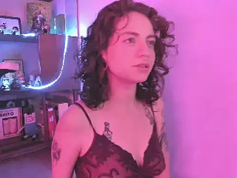 Snapshot of Agathaks chatting on January 22, 2025, 1:10 am Agathaks online show from January 22, 2025, 1:10 am