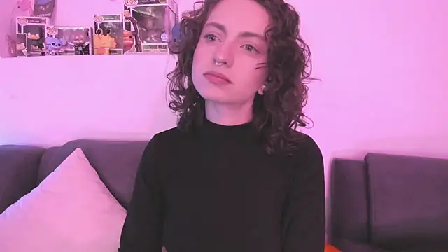 Snapshot of Agathaks chatting on February 3, 2025, 8:35 pm Agathaks online show from February 3, 2025, 8:35 pm