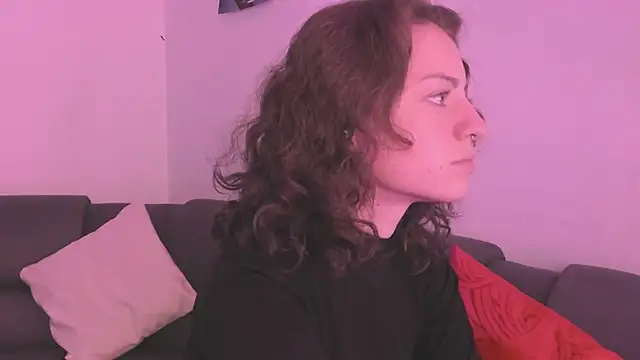 Snapshot of Agathaks chatting on March 1, 2025, 12:28 am Agathaks online show from March 1, 2025, 12:28 am