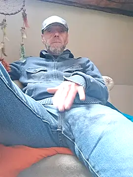 eddouxxx78 online show from October 19, 2025, 10:27 am