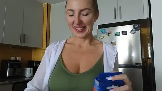 Allys online show from October 2, 2025, 5:14 am