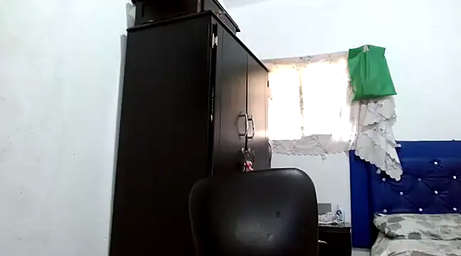 Snapshot of angelamarie1 chatting on January 11, 2025, 3:31 pm angelamarie1 online show from January 11, 2025, 3:31 pm