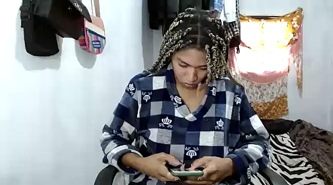 Snapshot of angelamarie1 chatting on February 17, 2025, 12:59 pm angelamarie1 online show from February 17, 2025, 12:59 pm