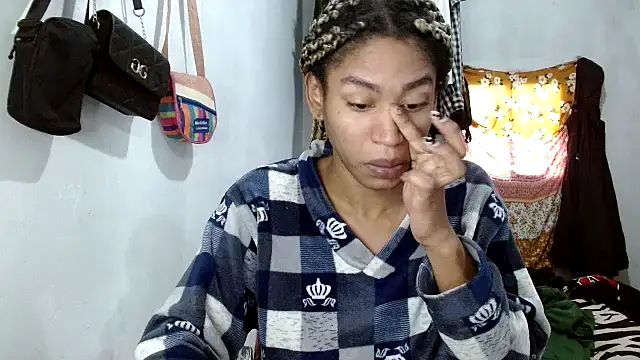 Snapshot of angelamarie1 chatting on February 22, 2025, 12:51 pm angelamarie1 online show from February 22, 2025, 12:51 pm
