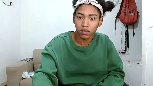 angelamarie1 online show from November 29, 2025, 5:49 pm