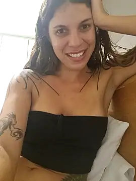 Snapshot of frenchxena98 chatting on January 4, 2025, 10:24 pm frenchxena98 online show from January 4, 2025, 10:24 pm