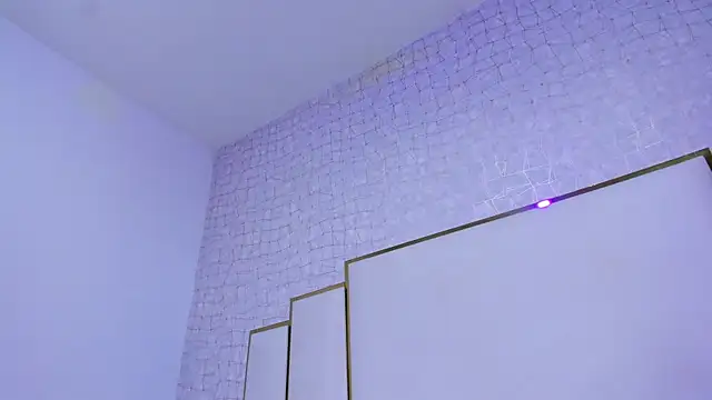 paola rodriguez online show from November 7, 2025, 8:58 am