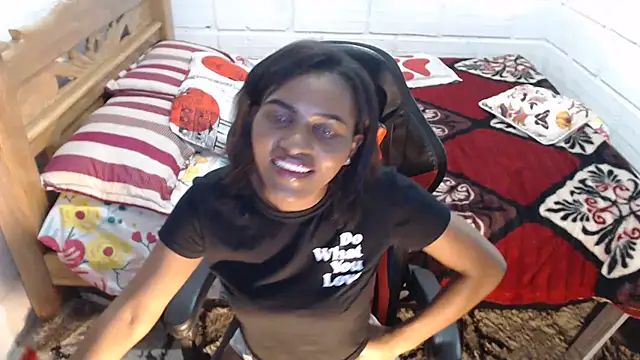 sexyjustin202 online show from December 19, 2024, 5:51 am