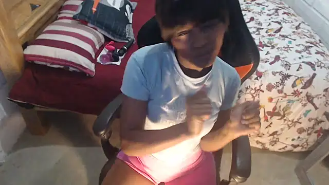 sexyjustin202 online show from October 10, 2025, 11:59 pm