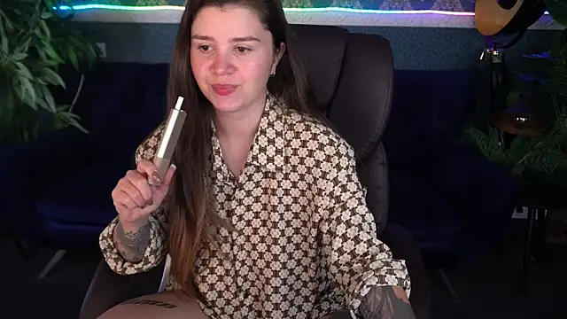 AmellyMilly online show from October 26, 2025, 1:39 pm